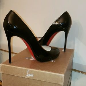 Christian Louboutin Filo size 40.5